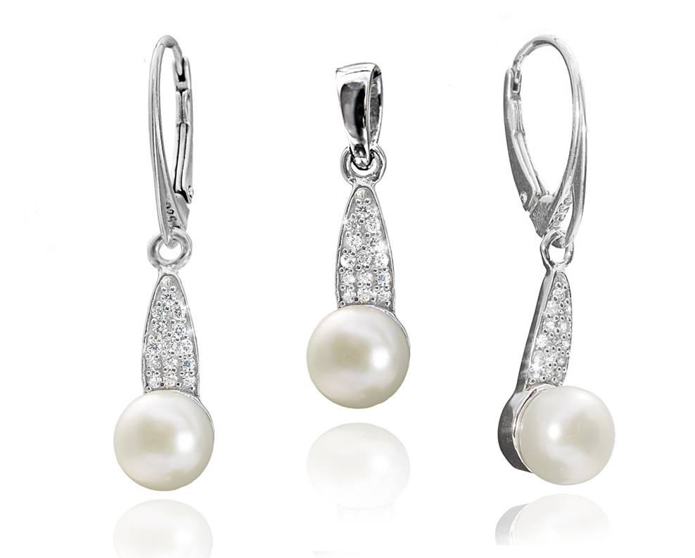 Stříbrná souprava s pravými bílými perlami