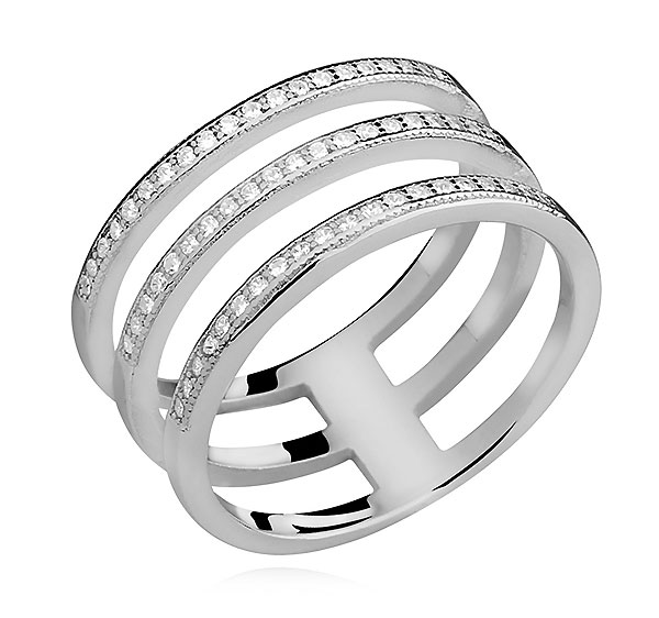 Stříbrný prsten - tři spojené kruhy