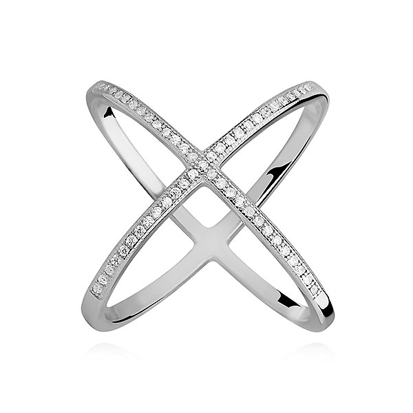 Stříbrný prsten - křížem spojené kruhy